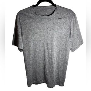 Nike Men’s Dri-Fit‎ Gray T-shirt - Size S